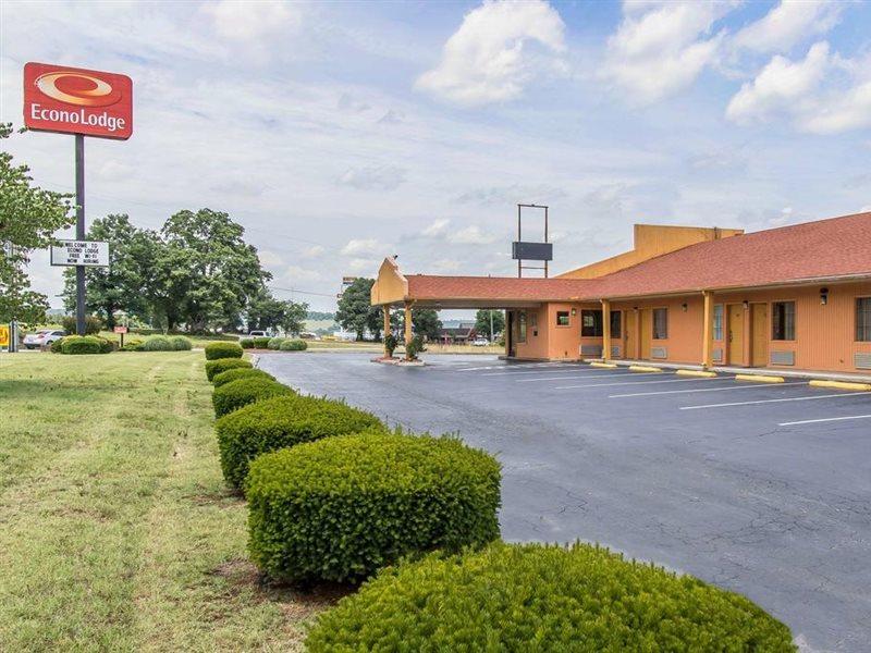 Econo Lodge Cornersville Экстерьер фото
