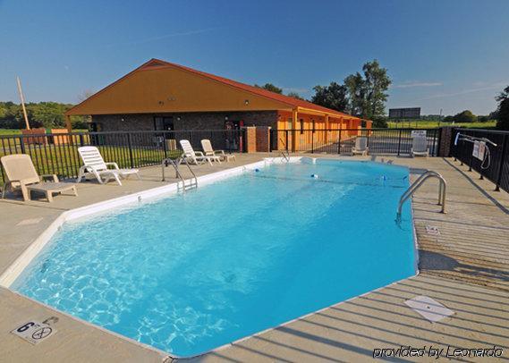 Econo Lodge Cornersville Удобства фото