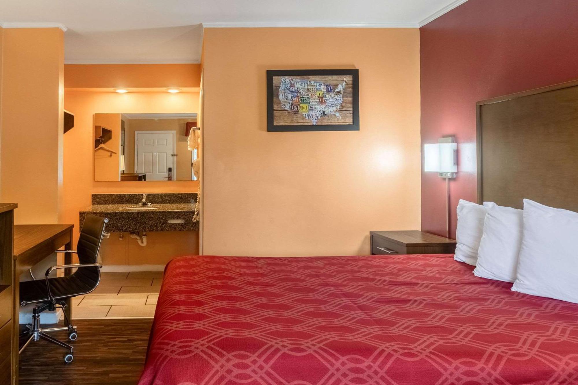 Econo Lodge Cornersville Экстерьер фото