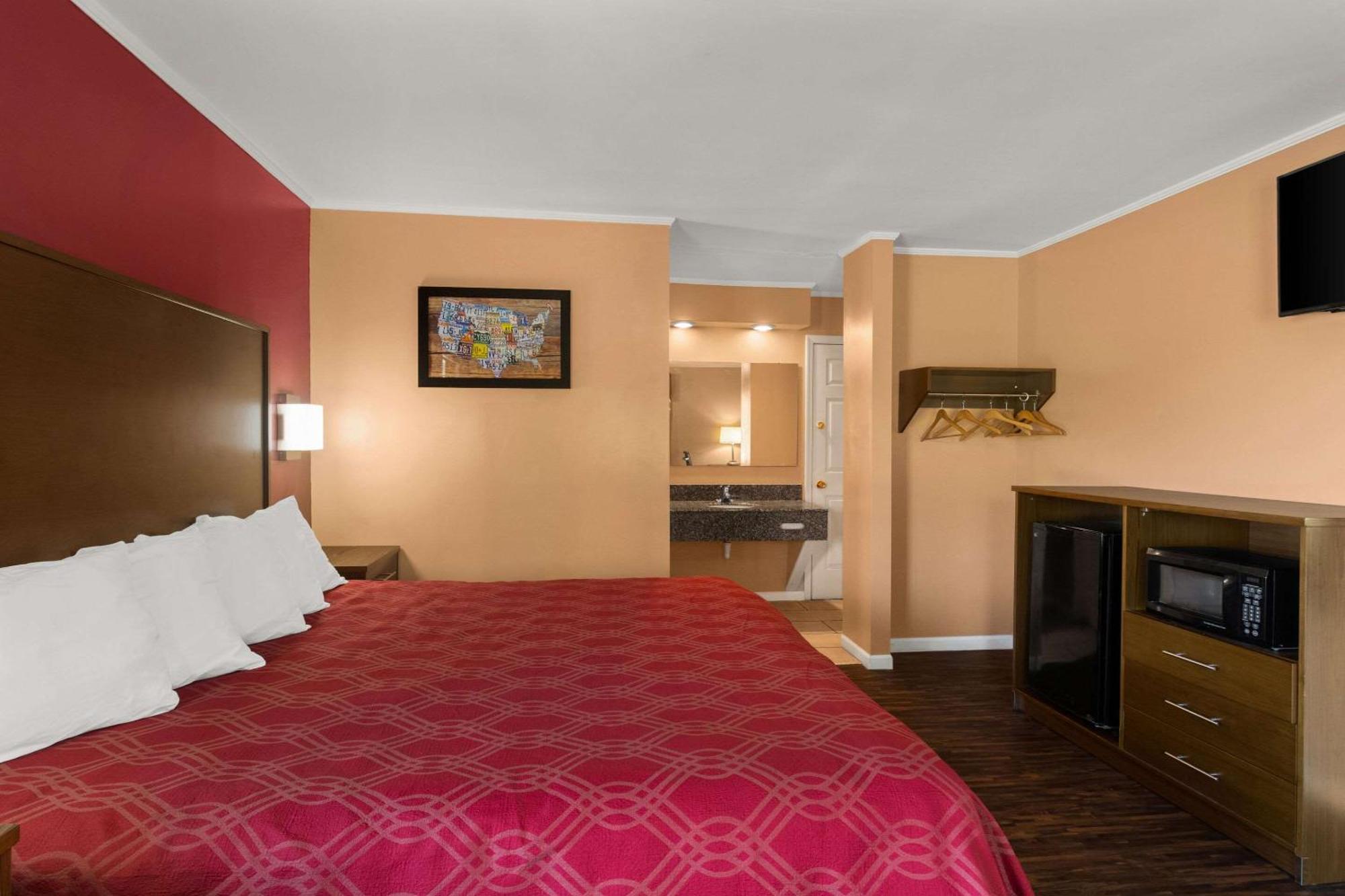 Econo Lodge Cornersville Экстерьер фото