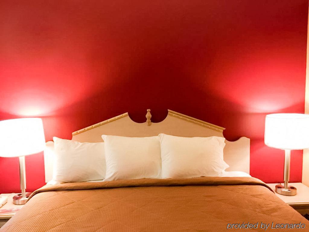 Econo Lodge Cornersville Экстерьер фото