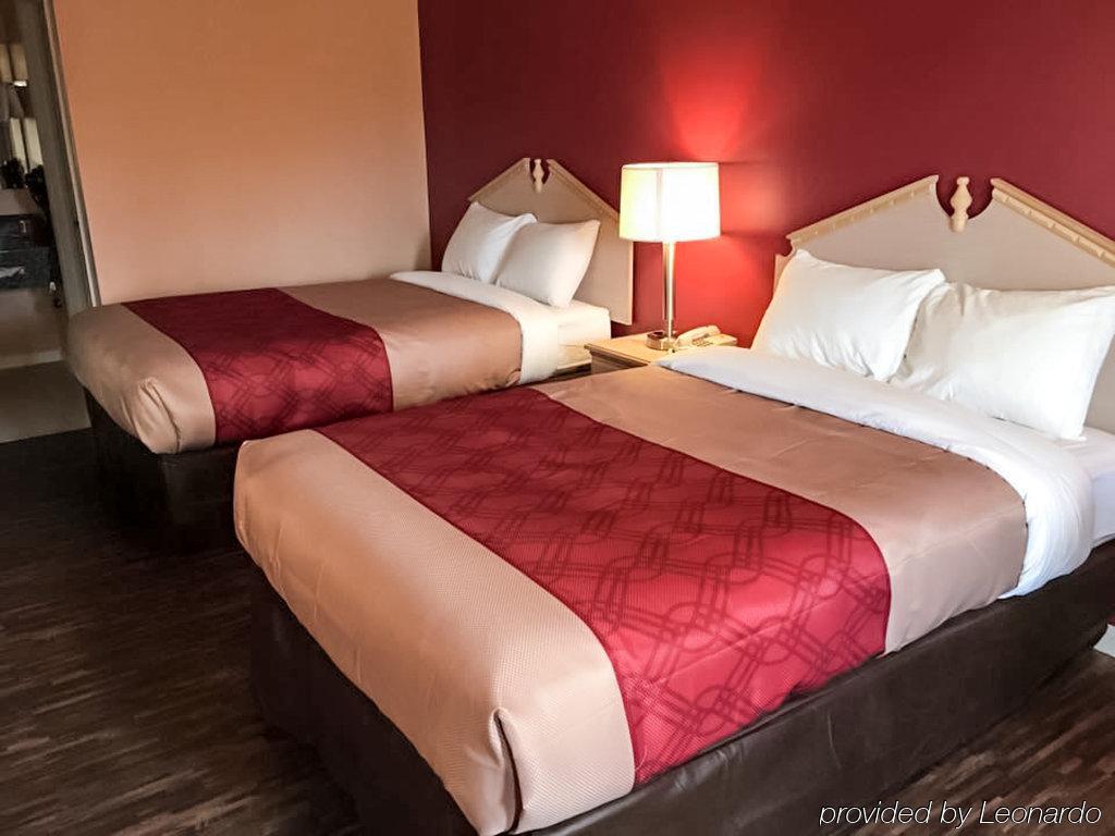 Econo Lodge Cornersville Экстерьер фото