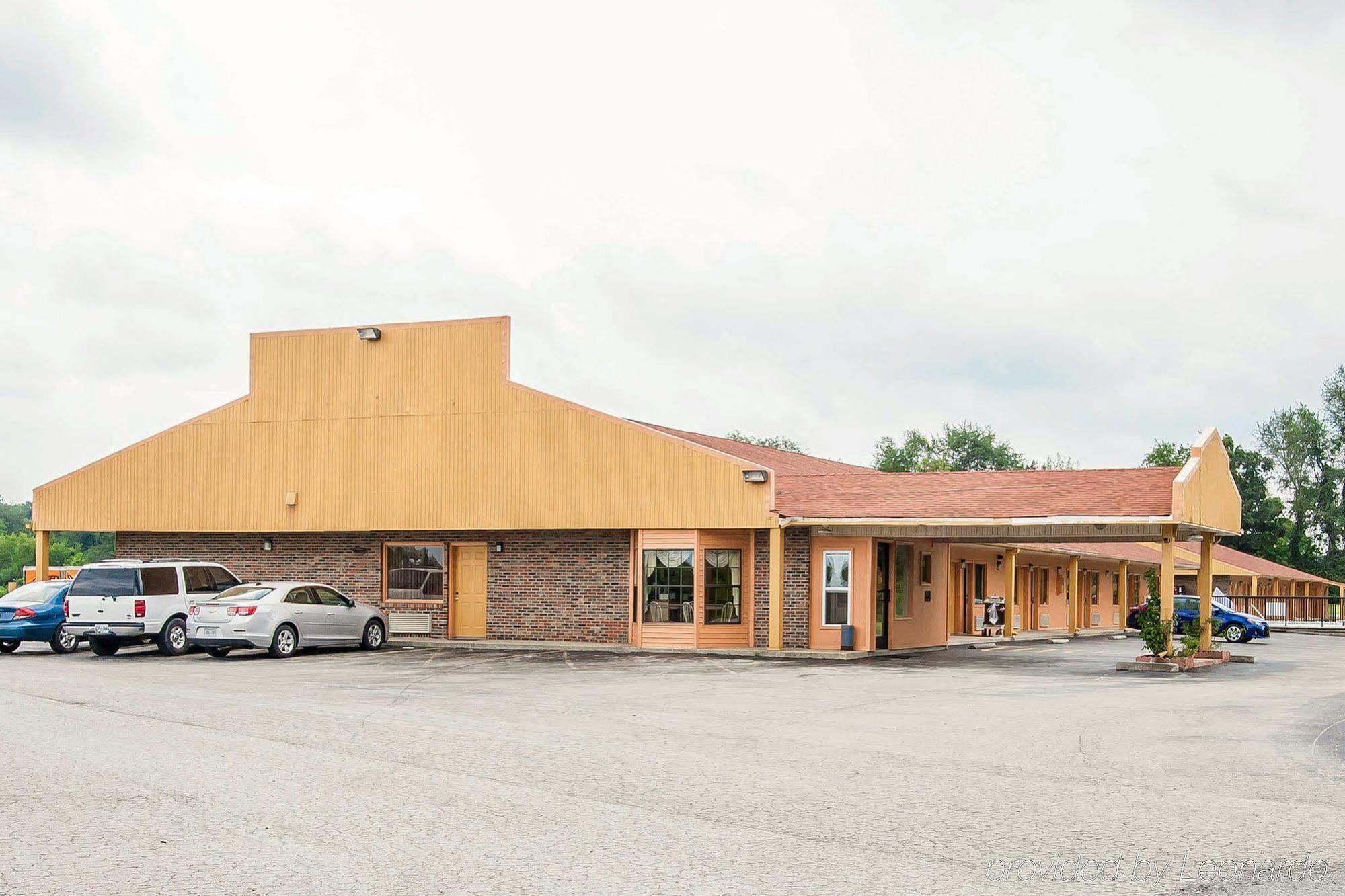 Econo Lodge Cornersville Экстерьер фото